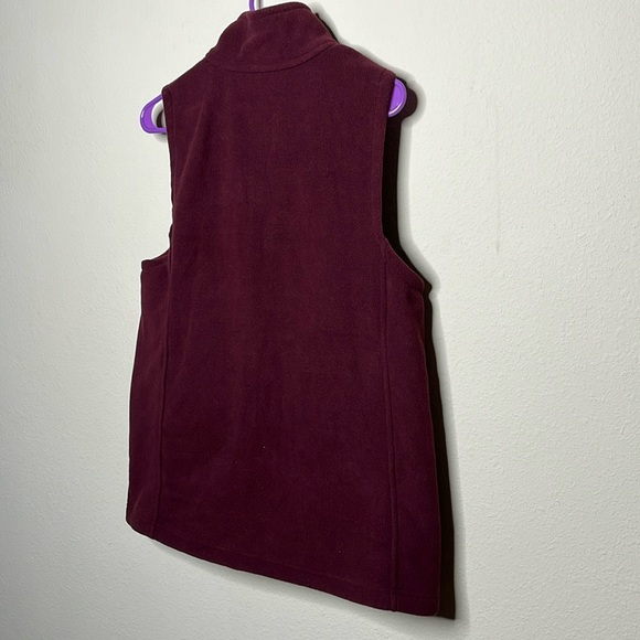Dip Women’s Burgundy Fleece Vest - Picture 3 of 3